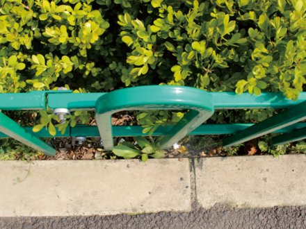 簡(jiǎn)單介紹鋅鋼草坪護(hù)欄的相比于傳統(tǒng)護(hù)欄的優(yōu)勢(shì)